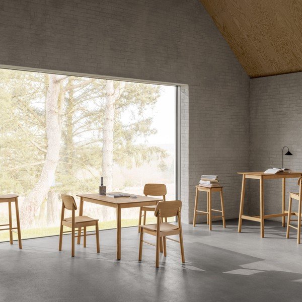 Jedilni stol v naravni barvi Barlow – Actona-image-1