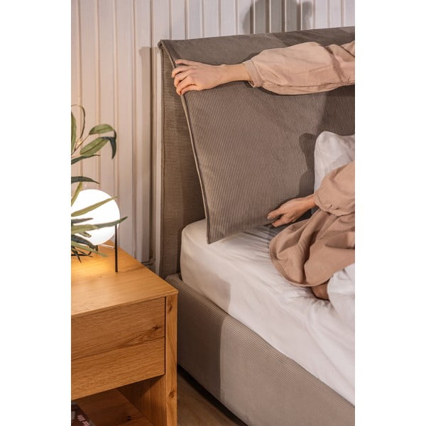 Sivorjava oblazinjena zakonska postelja s prostorom za shranjevanje z letvenim dnom 180x200 cm Thessa Pillow – Bonami Selection-image-3