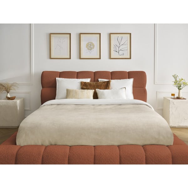 Oranžna oblazinjena zakonska postelja s prostorom za shranjevanje z letvenim dnom 160x200 cm Mont Blanc – Bobochic Paris-image-1