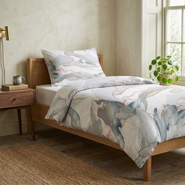 Enojna bombažna posteljnina 140x200 cm Tramin – Cotton House-image-1