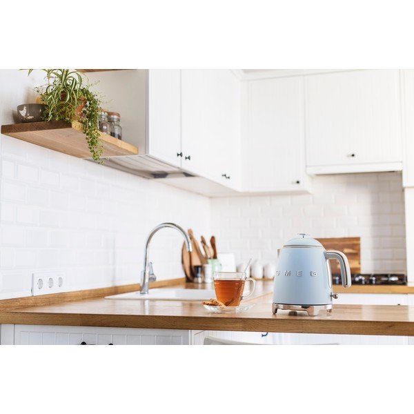 Svetlo moder grelnik vode iz nerjavečega jekla 800 ml Retro Style – SMEG-image-1