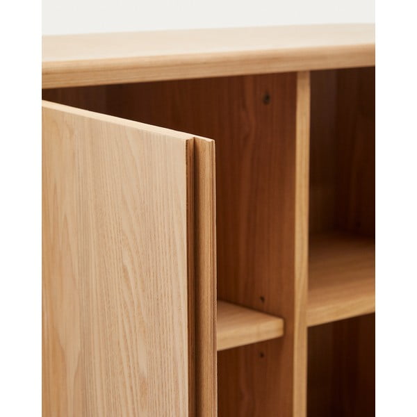 Omarica v jesenovem dekorju v naravni barvi 100x134x40 cm Salaya – Kave Home-image-4