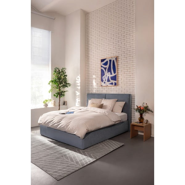 Modra oblazinjena zakonska postelja s prostorom za shranjevanje z letvenim dnom 180x200 cm Thessa Bold – Bonami Selection-image-1