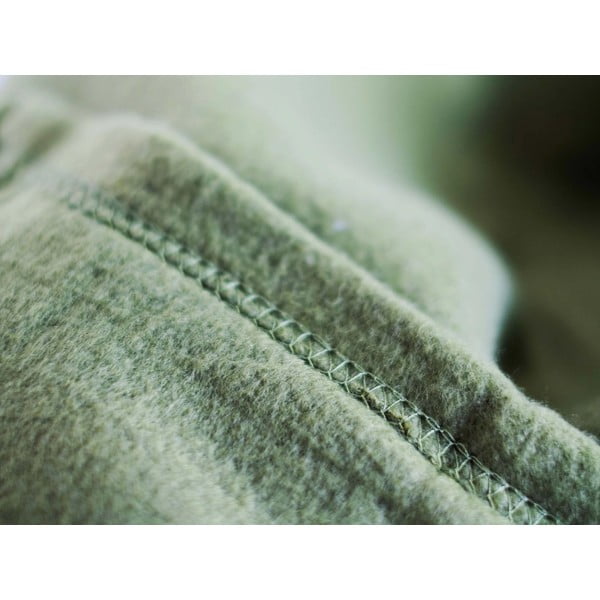 Olivno zelena odeja iz flisa 200x150 cm - JAHU collections-image-1