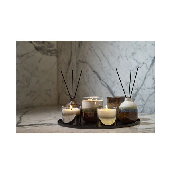 Dišeča sveča Villa Collection Coconut Beach, čas gorenja 45 h-image-1