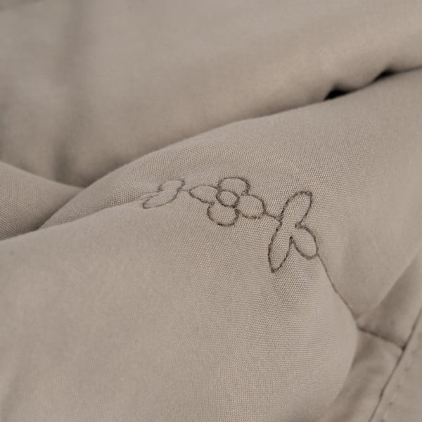 Sivorjavo prešito pregrinjalo 240x260 cm – Ixia-image-3