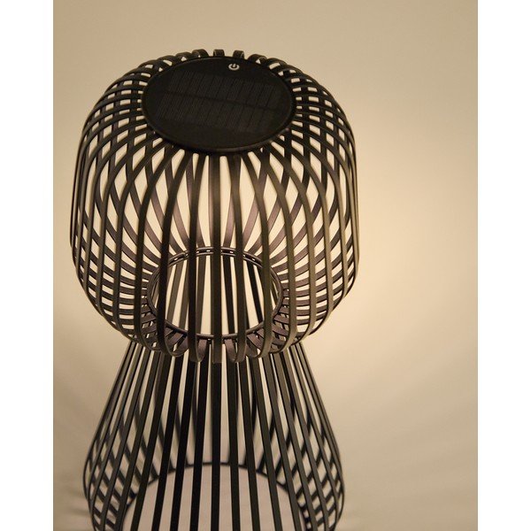 LED namizna zatemnitvena zunanja svetilka s solarnim panelom (višina 42 cm) Reiba – Kave Home-image-2