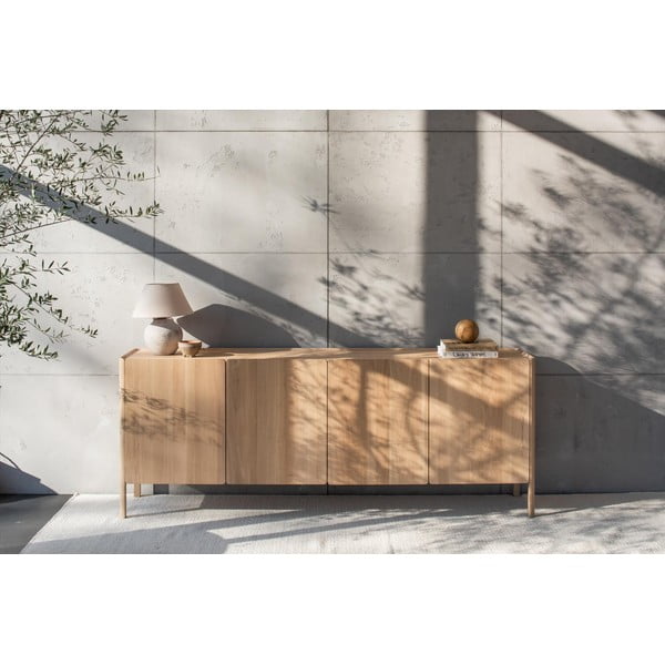 Komoda iz masivnega hrasta v naravni barvi 220x85x42 cm Dvor – Gazzda-image-3