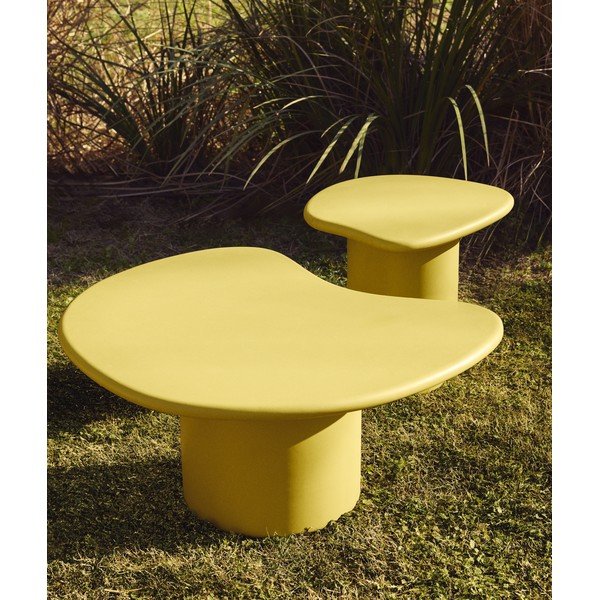 Betonska vrtna klubska mizica 77x83 cm Macarella – Kave Home-image-2