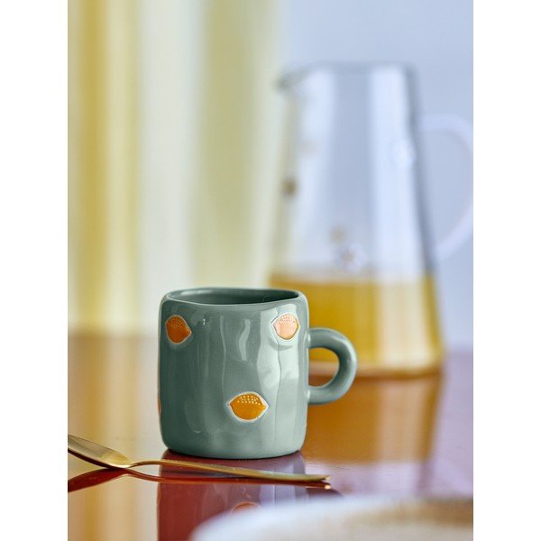 Prašno zelena otroška skodelica iz kamenine 230 ml Agnes – Bloomingville Mini-image-2