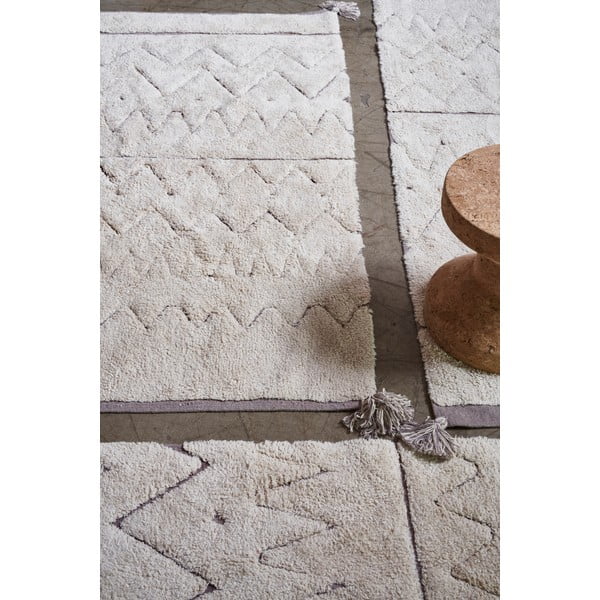 Kremno bela pralna ročno tkana bombažna preproga 90x130 cm Azteca – Lorena Canals-image-1