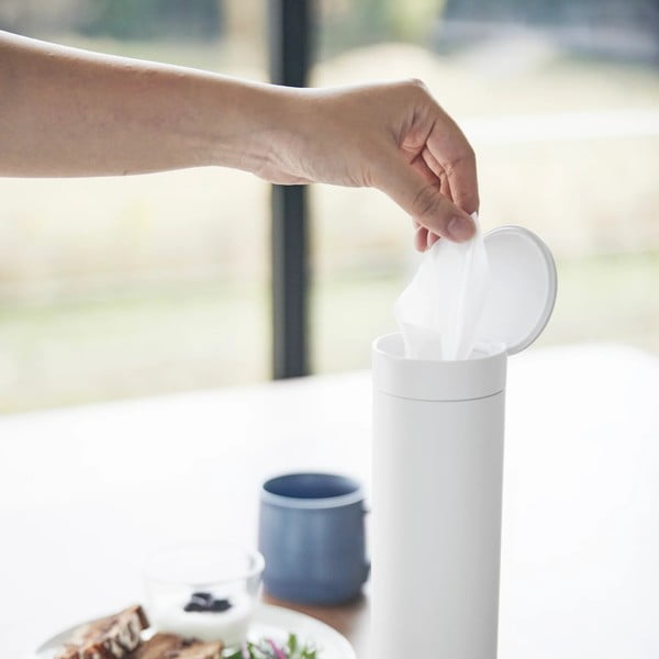 Kovinska škatla za robčke Tower – YAMAZAKI-image-1