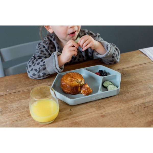 Moder silikonski otroški krožnik 16x25 cm – Kindsgut-image-4