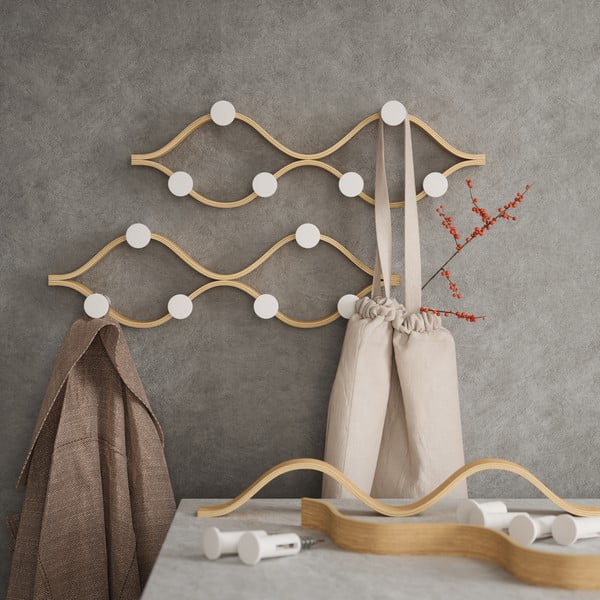 Stenski obešalnik iz masivnega kavčukovca v naravni barvi Montage – Umbra-image-4