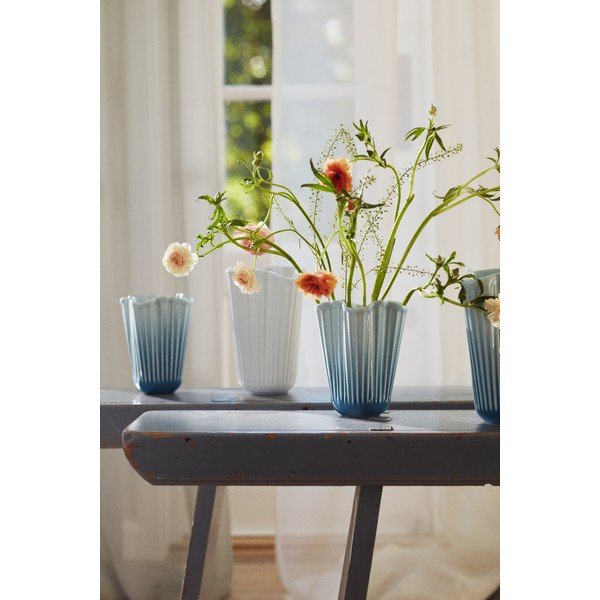 Svetlo modra keramična vaza (višina 20,5 cm) Hammershøi – Kähler Design-image-3