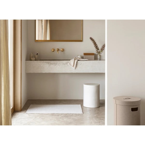 Temno siv lonček za zobne ščetke iz poliresina Kua – Blomus-image-3