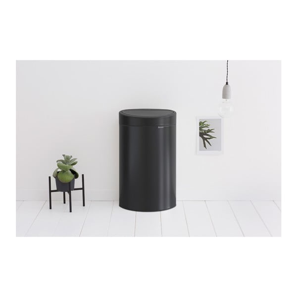 Mat črn jeklen koš za smeti na dotik 40 l Touch Bin – Brabantia-image-1