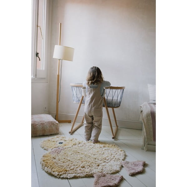 Rumena pralna ročno tkana bombažna otroška preproga 95x120 cm Ducky – Lorena Canals-image-3
