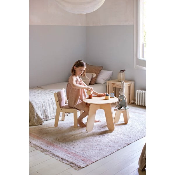 Svetlo rožnat otroški stol Vintage Nude – Lorena Canals-image-4