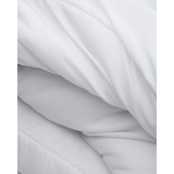 Celoletna prešita odeja 240x220 cm Mistral – Kave Home-image-1