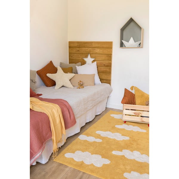 Gorčično rumena pralna ročno tkana bombažna otroška preproga 120x160 cm Clouds Mustard – Lorena Canals-image-4