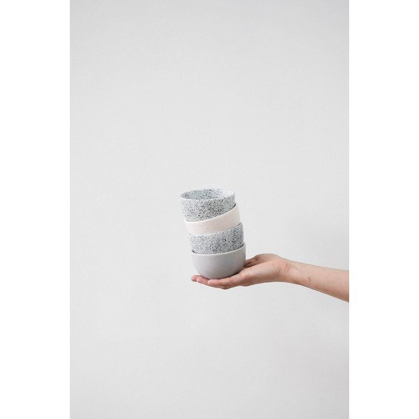 Široka črno-bela skodelica ÅOOMI Mess, 200 ml-image-1