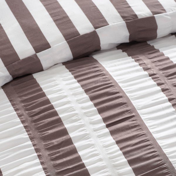 Temno rjava posteljnina za zakonsko posteljo 200x200 cm Seersucker Frill Stripe – Catherine Lansfield-image-3