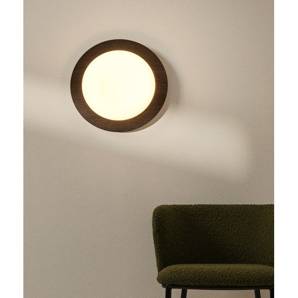 Temno rjava kovinska LED stenska svetilka ø 40 cm Novae – Kave Home-image-1