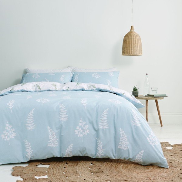 Bela in modra posteljnina iz egiptovskega bombaža Bianca Meadow Flowers, 200 x 200 cm-image-2