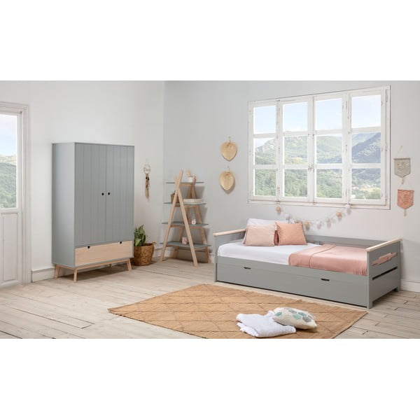 Siva otroška omara z nogami iz borovega lesa Marckeric Kiara-image-1