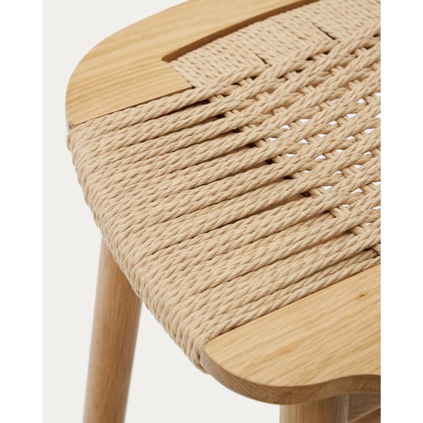 Barsko stol iz masivnega hrasta v naravni barvi (višina sedeža 65 cm) Enit – Kave Home-image-1