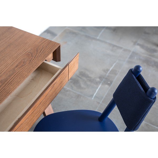 Rjava pisalna miza z nogami iz jesenovega lesa EMKO 4.9, 140 x 70 cm-image-1