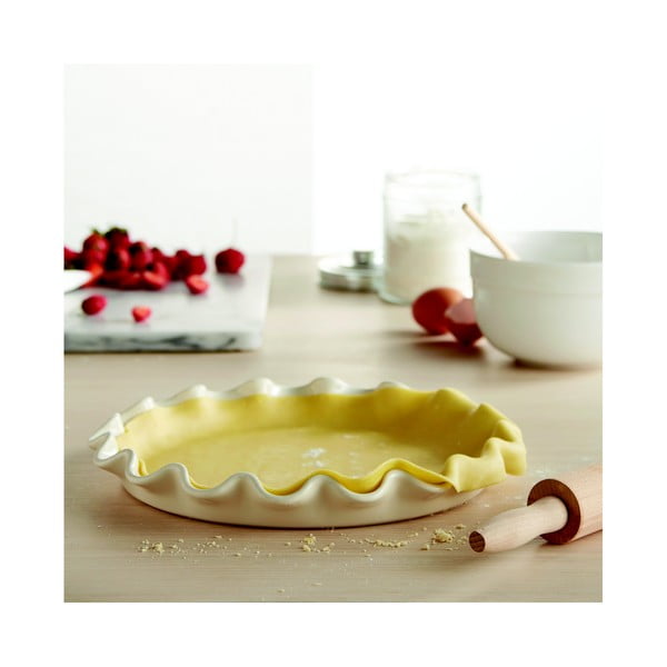 Plitva pločevinasta posoda za torte v slonokoščeni barvi Emile Henry, ⌀ 33 cm-image-1