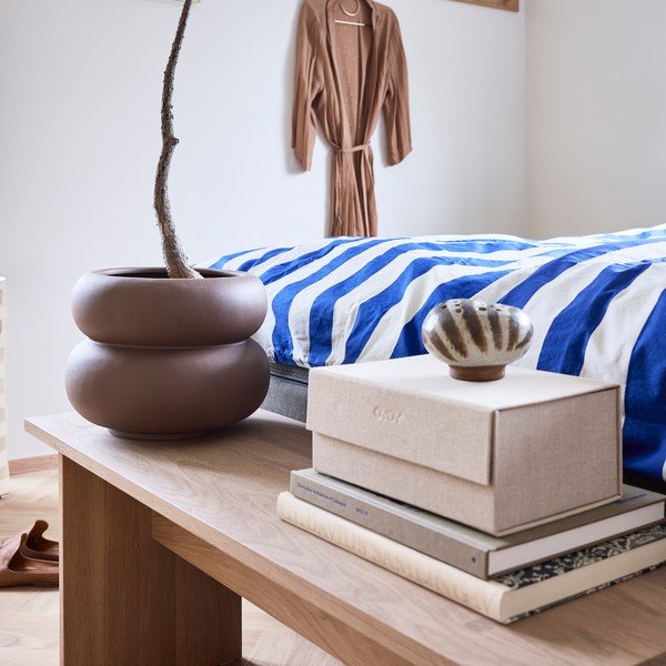 Okrasni cvetlični lonec iz kamenine ø 30 cm Kupla – OYOY Living Design-image-2