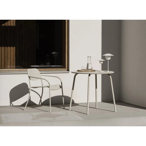 LED prenosljiva zatemnitvena zunanja svetilka na USB ø 14 cm Ani Lamp Mini – Blomus-image-1