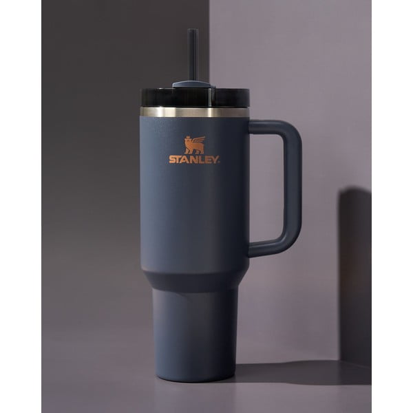 Temno modra termovka s slamico iz nerjavečega jekla 1,18 l Quencher H2.0 FlowState Tumbler Twilight – Stanley-image-4