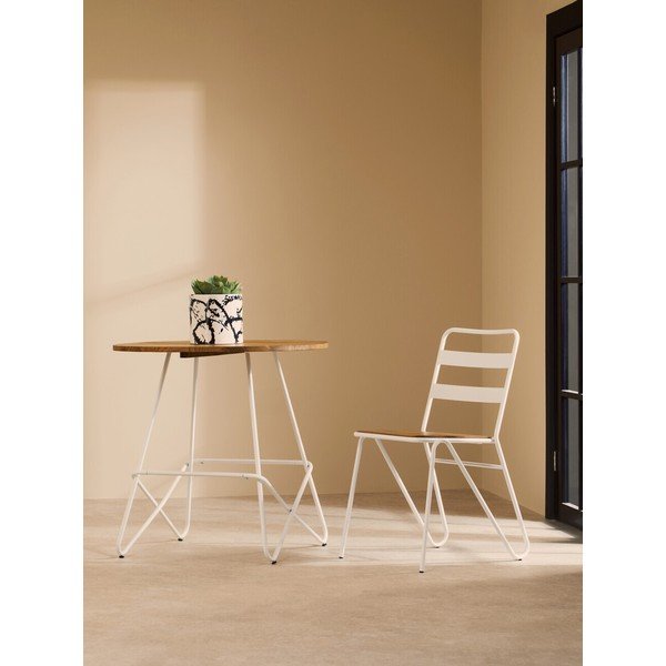 Bel/v naravni barvi jedilni stol iz masivnega bresta District – Premier Housewares-image-1