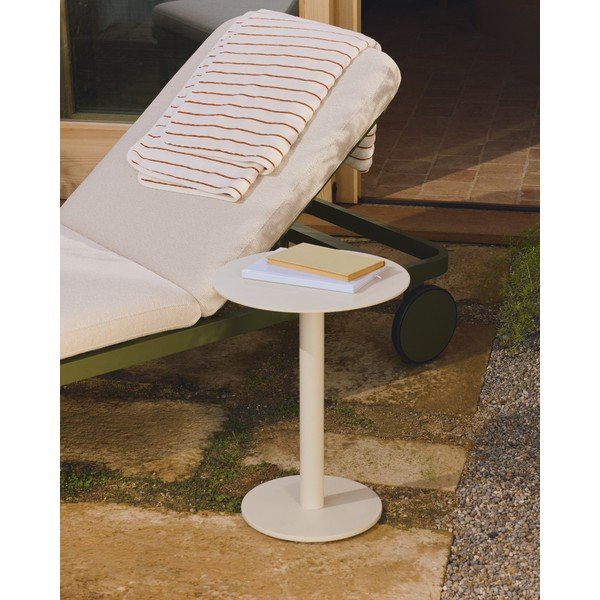 Oranžna/bež frotirna bombažna brisača 30x50 cm Dorane – Kave Home-image-1