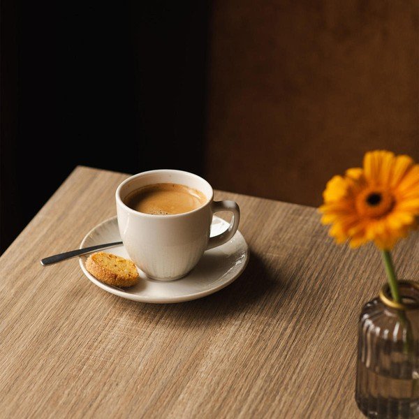 Svetlo siv porcelanast čajni krožniček ø 14 cm Nuance – BonBistro-image-1