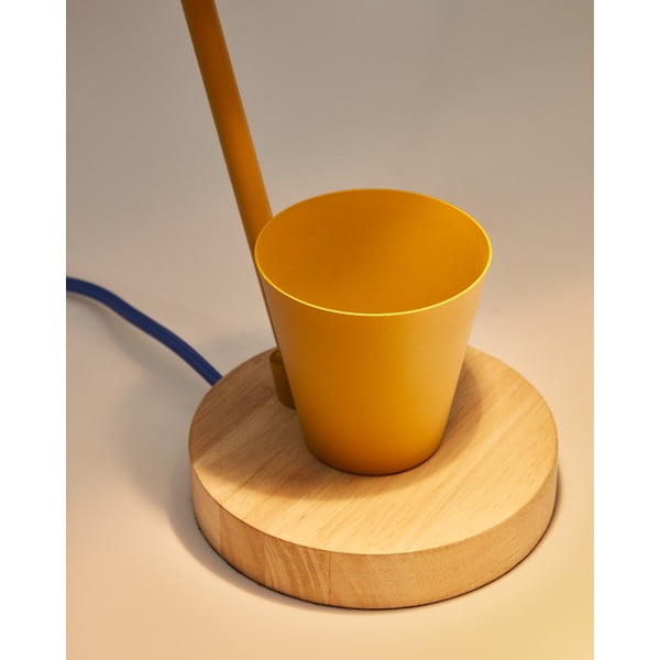 Gorčično rumena namizna svetilka s kovinskim senčnikom (višina 37 cm) Katia – Kave Home-image-4