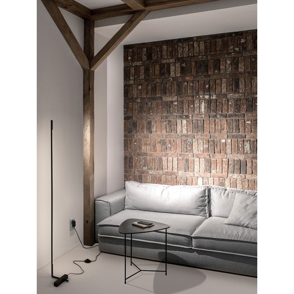 Črna kovinska LED stoječa svetilka s senčilom iz akrilnega stekla (višina 140 cm) Raccio – Nova Luce-image-1