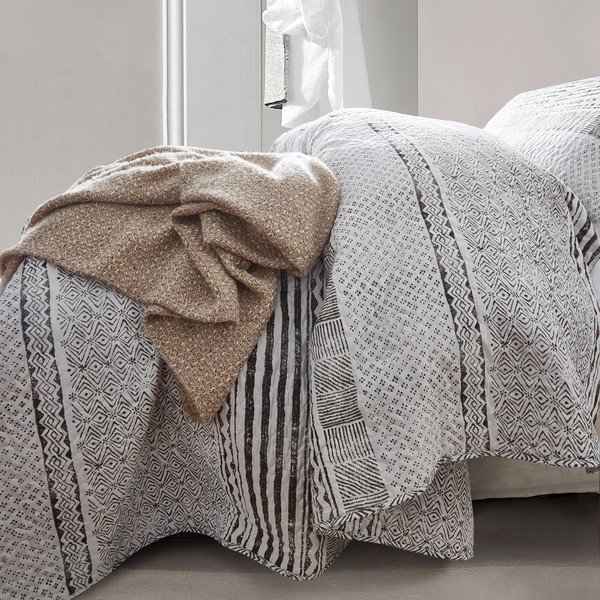 Pregrinjalo za posteljo iz mikropercala z dvema prevlekama za vzglavnik Sleeptime Elegant Stripe, 250 x 260 cm-image-2