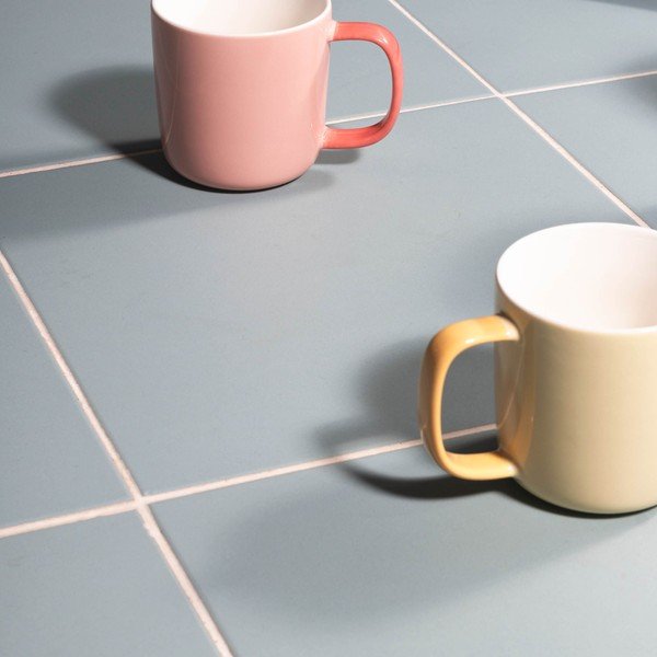 Rožnata skodelica iz porcelana new bone china 370 ml Mae – ONA-image-1