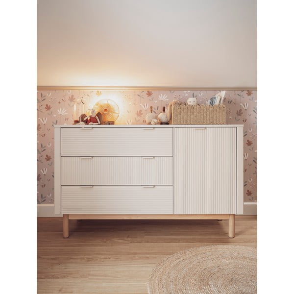Bež nizka otroška komoda 144,5x52 cm Miloo – Pinio-image-4