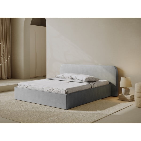 Svetlo siva oblazinjena zakonska postelja s prostorom za shranjevanje in z letvenim dnom 200x200 cm Elizabeth – Micadoni -image-1