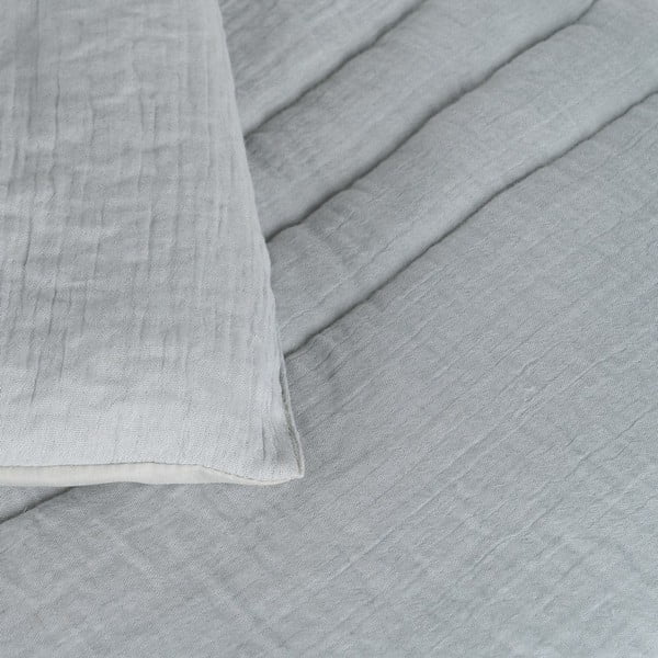 Prašno zeleno prešito pregrinjalo 230x260 cm – Ixia-image-1