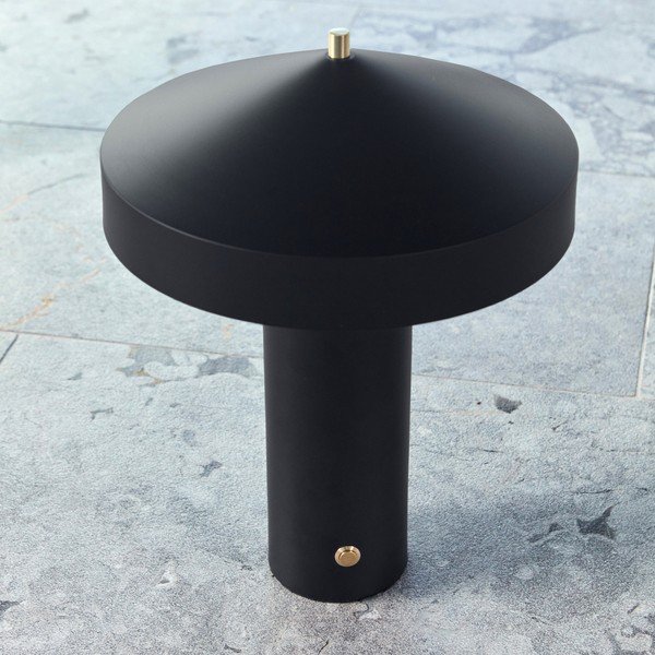 Črna kovinska namizna svetilka (višina 41 cm) Hatto – OYOY Living Design-image-1