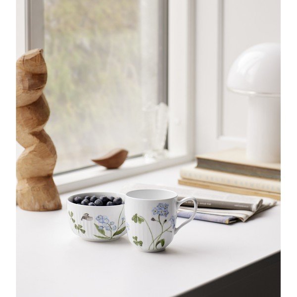 Bela porcelanasta skodelica 330 ml Hammershøi Summer – Kähler Design-image-1