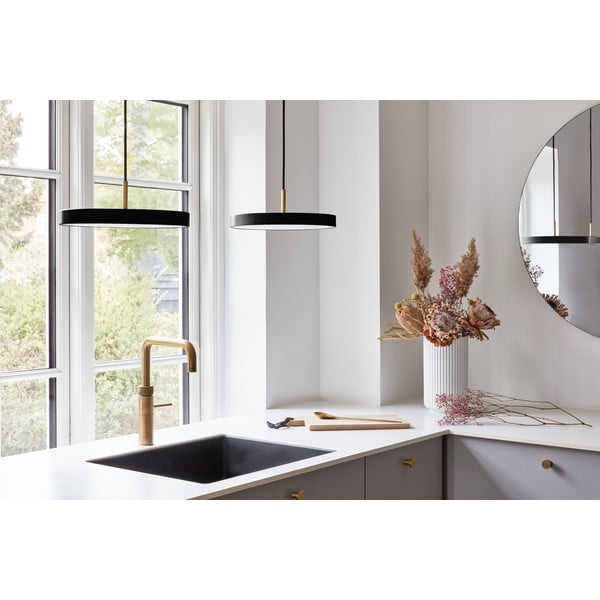 Črna LED zatemnitvena viseča svetilka s kovinskim senčnikom ø 31 cm Asteria Plus Mini – UMAGE-image-2