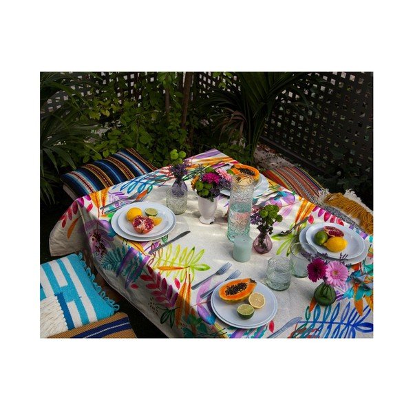 Namizni prt z mešanico lanu Madre Selva Floral, 140 x 250 cm-image-1